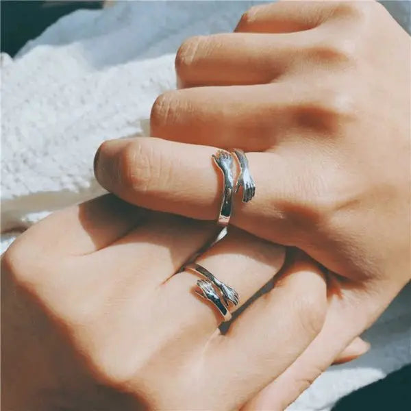 HUG RING PAKISTAN (BUY 1 GET 1 FREE)