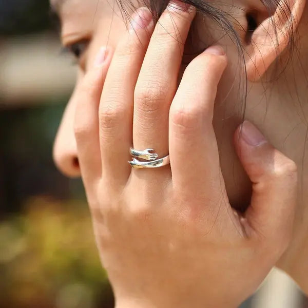 HUG RING PAKISTAN (BUY 1 GET 1 FREE)